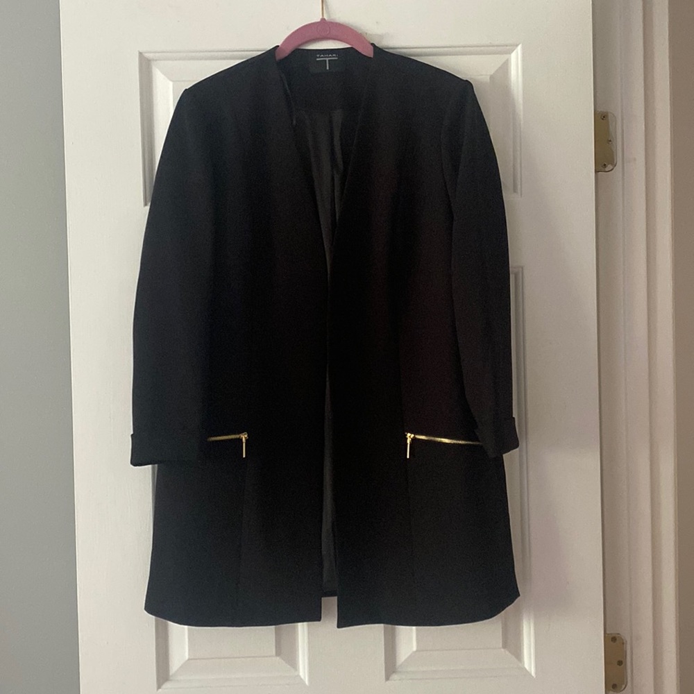 Tahari Long Blazer